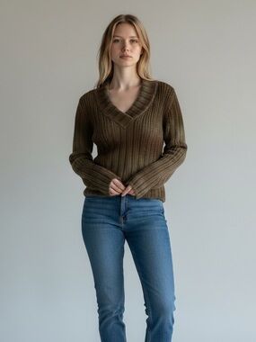 Arizona Jean Company Olive Ombre Ribbed V-Neck Sweater